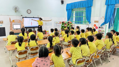 Các Bé Lớp Lá Vui Học Nét Chữ, Chuẩn Bị Hành Trang Vào Lớp 1