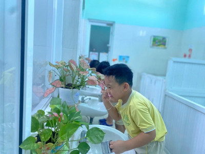 CÙNG BÉ RÈN VỆ SINH CÁ NHÂN