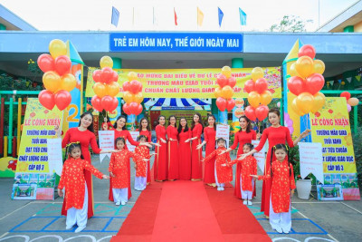 Lễ đón Bằng công nhận trường Mẫu Giáo Tuổi Xanh đạt tiêu chuẩn chất lượng giáo dục cấp độ 3