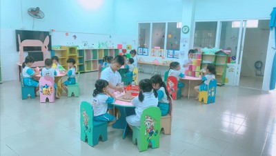 Trường MN Tuổi Xanh nơi  khơi dậy niềm đam mê, kích thích tư duy và trí tuệ của bé