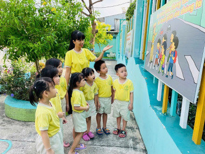 Kỹ năng tham gia giao thông