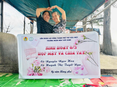 CHIA TAY GIÁO VIÊN NGHỈ HƯU THẮM TÌNH ĐỒNG NGHIỆP