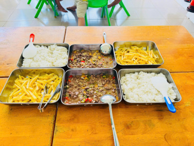 BỮA ĂN HỌC ĐƯỜNG ĐẠT CHUẨN – NÂNG CAO SỨC KHỎE VÀ TƯƠNG LAI CHO TRẺ EM