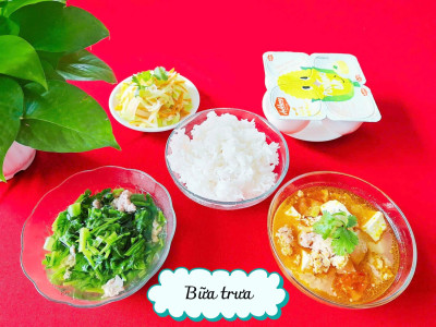 🍽️ MỘT NGÀY ĂN UỐNG CỦA BÉ TẠI TRƯỜNG MẦM NON TUỔI XANH 🌿