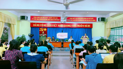 TRƯỜNG MẦM NON TUỔI XANH TỔ CHỨC HỌP HỘI ĐỒNG SƯ PHẠM: ĐÁNH GIÁ CÔNG TÁC THÁNG 9, TRIỂN KHAI NHIỆM VỤ TRỌNG TÂM THÁNG 10 NĂM 2026