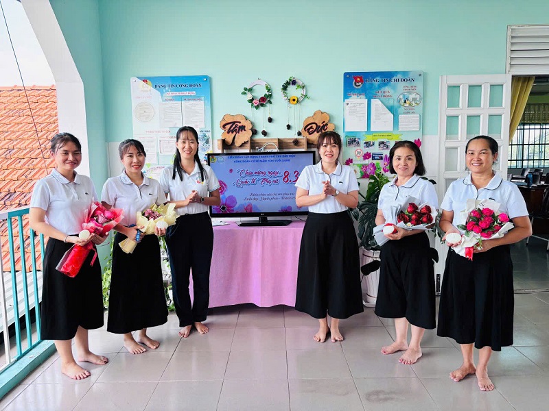 HOẠT ĐỘNG CHÀO MỪNG NGÀY QUỐC TẾ PHỤ NỮ 8/3
