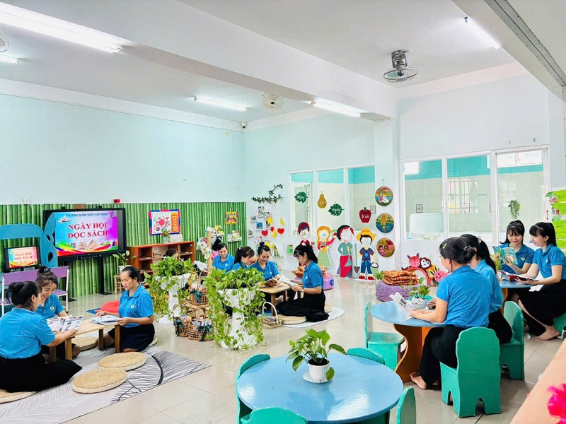 LAN TỎA VĂN HÓA ĐỌC – GIEO MẦM TRI THỨC CÙNG TRƯỜNG MẦM NON TUỔI XANH