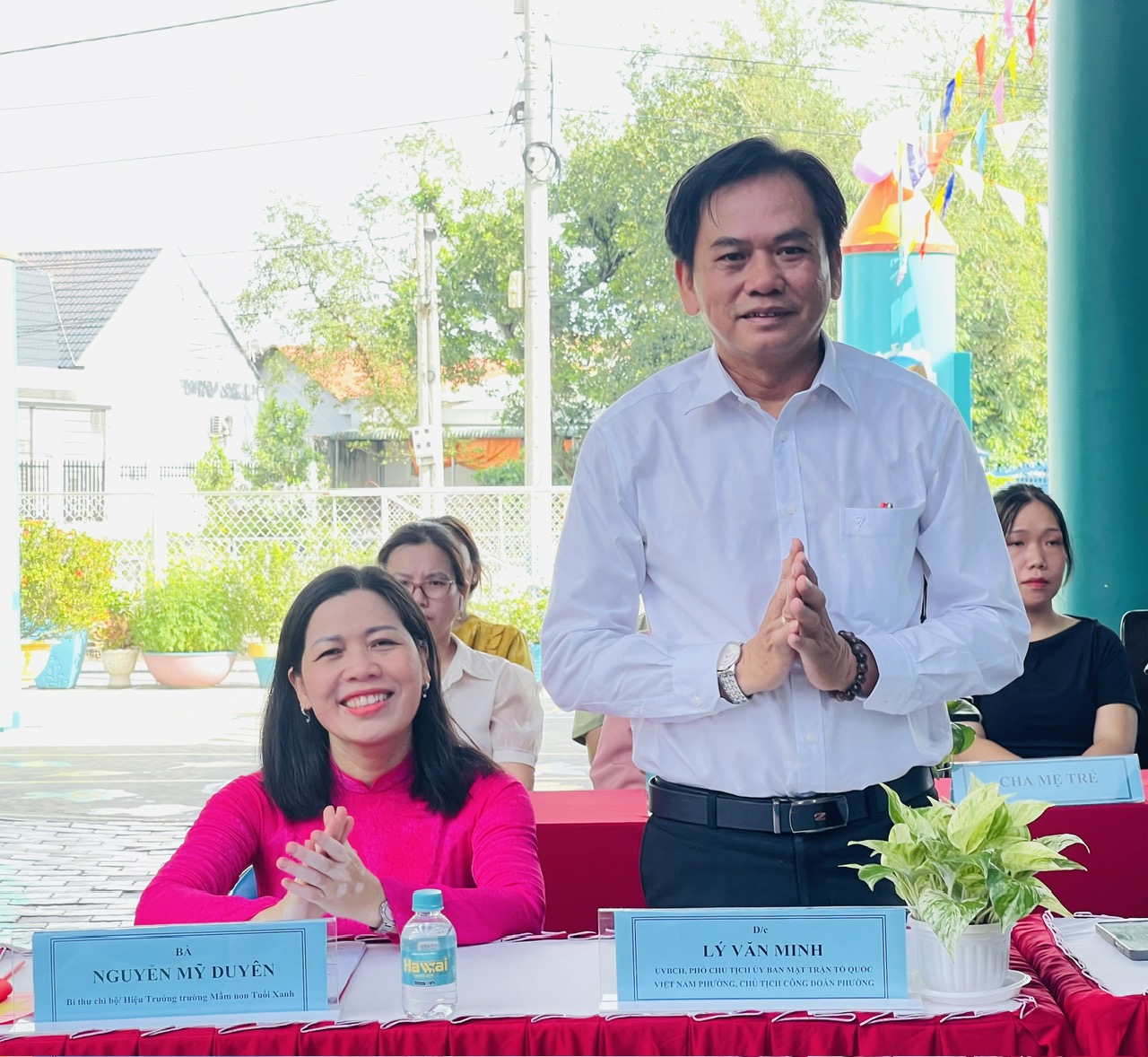 dai bieu Ly Van Minh