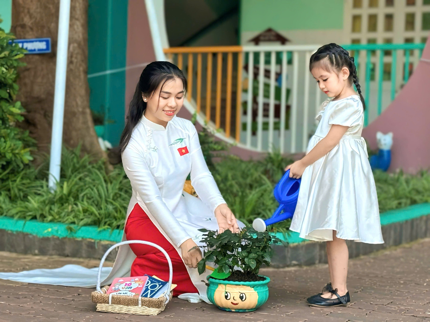 🏆 GIẢI NHẤT – HOA NẮNG RỰC RỠ ✨ Cô giáo: Võ Thị Thắm - Giáo viên lớp Chồi 4