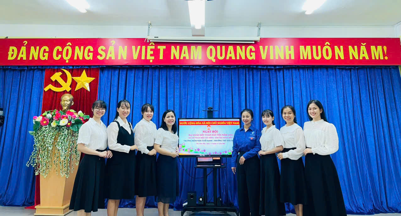 z7235745251183 6e385858b18846b1e041cf57b36b4d41