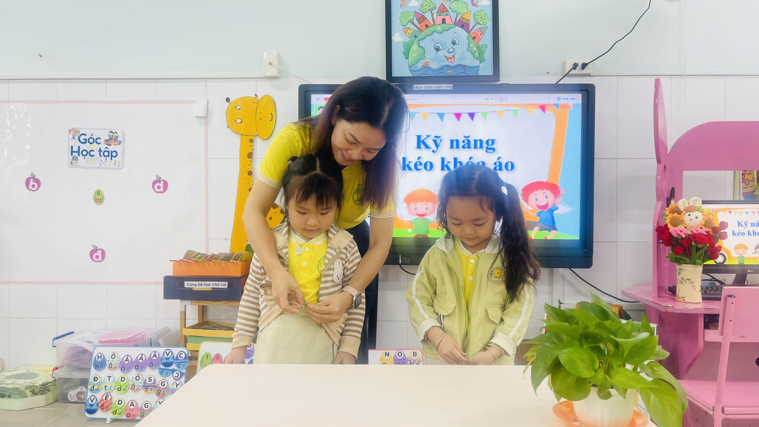 efb13594ffbe70e029af