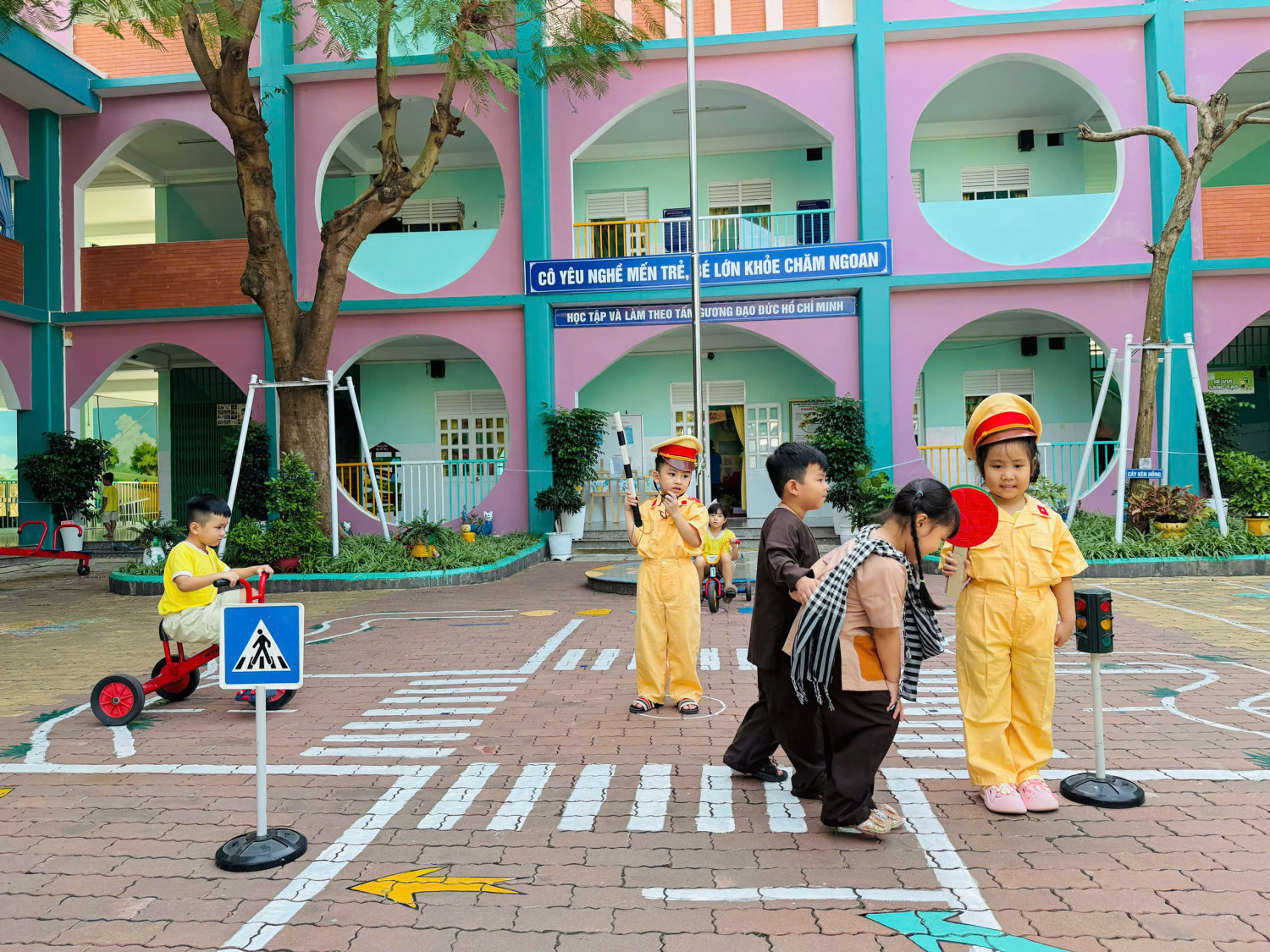 z7328351835666 b1a9b3f5138fcbee22f82f181a1433e9