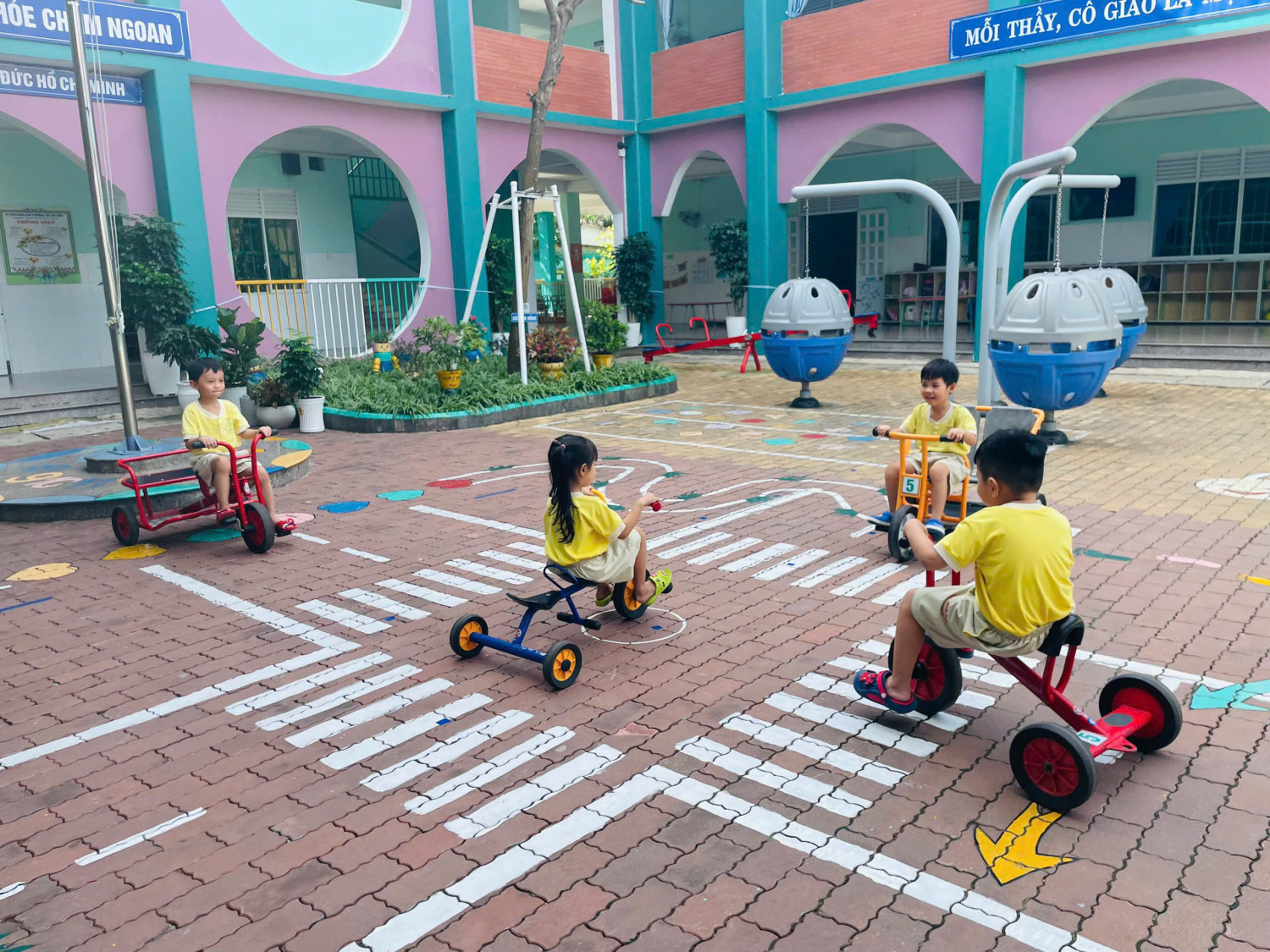 z7380635518052 e03f364cd13e136e3eef1eb7ed311376