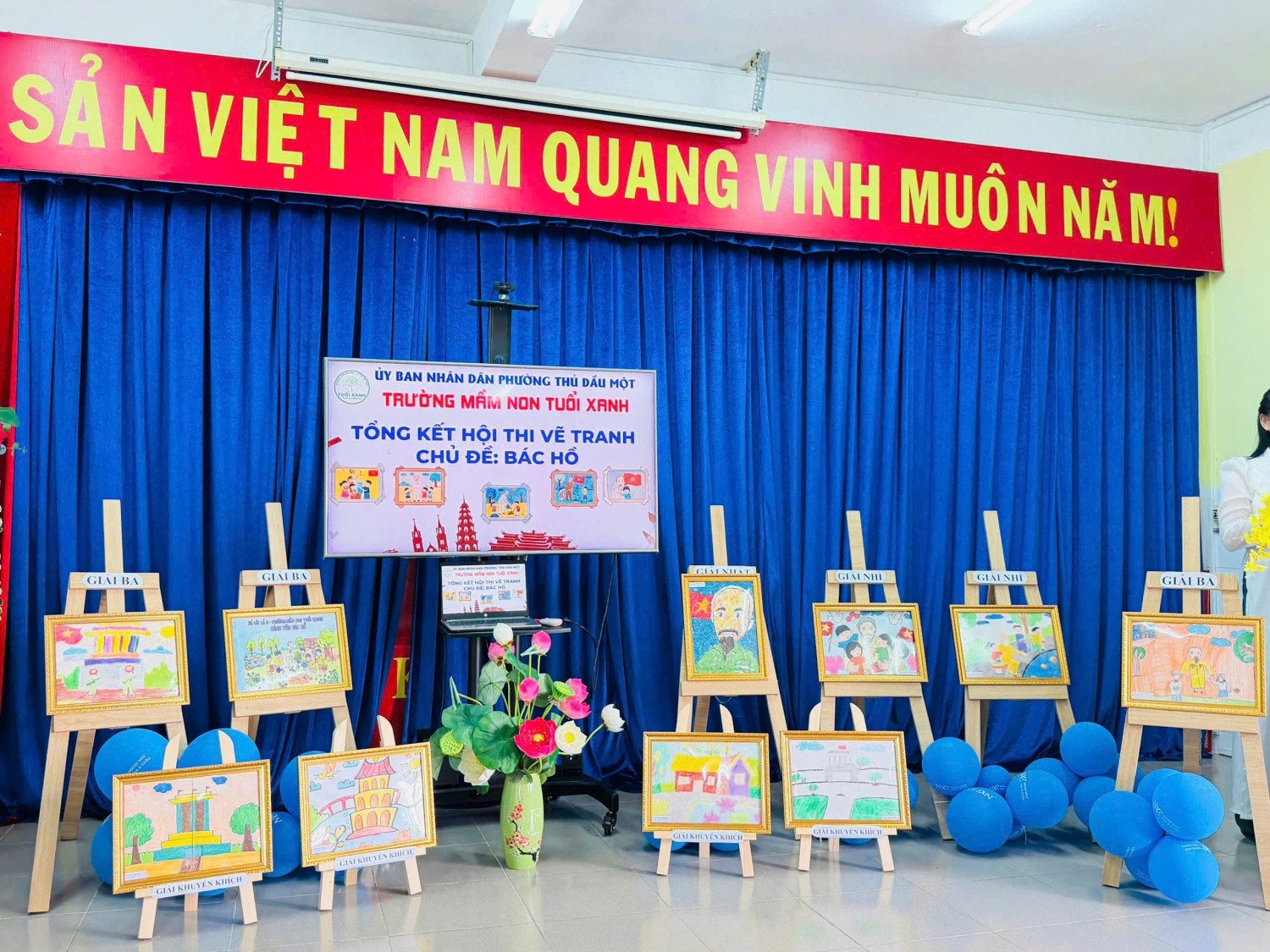 🎨Trường Mầm Non Tuổi Xanh chào mừng ngày Giải phóng Miền Nam 30/4 & Quốc tế lao động 1/5 🎨